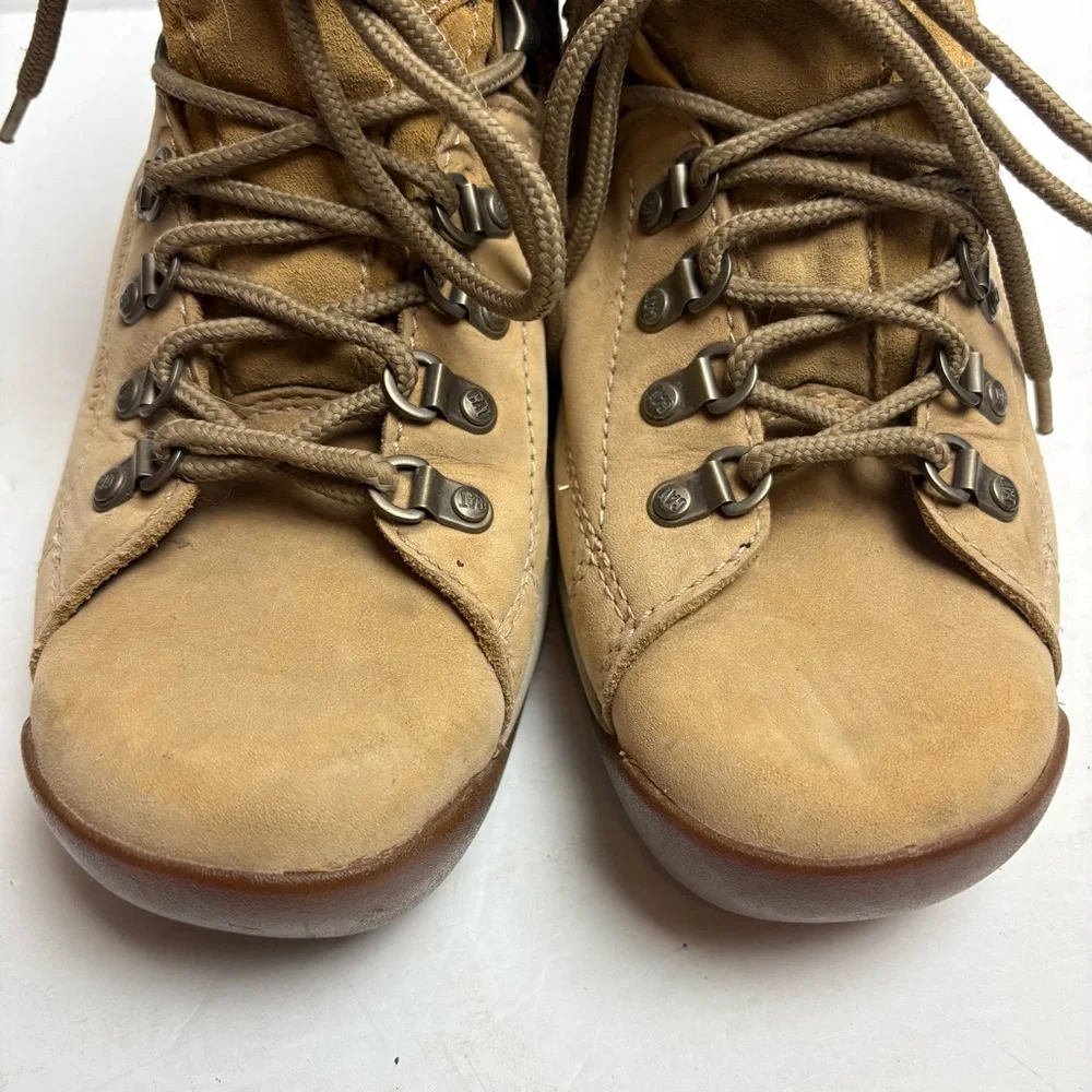 Caterpillar Men's Active Alaska Lace-Up Boot, Honey, 8 M US Hiking Work